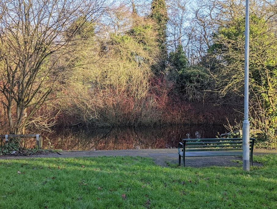 The Kilsyth,Detached Bungalow Warrington Luaran gambar